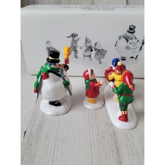 Dept 56 54927 He Led Them Down The Streets Of Town village accessory xmas - Picture 8 of 9